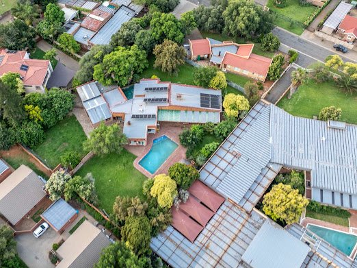 5 Bedroom Property for Sale in Langenhovenpark Free State